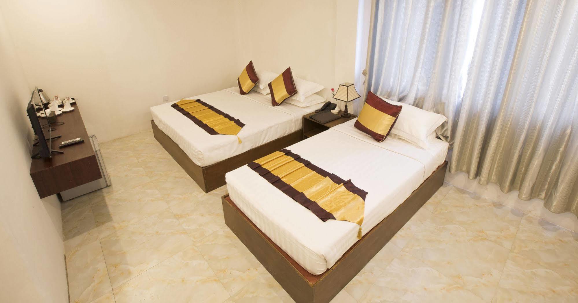 Hotel Sunny Mandalay Exterior photo